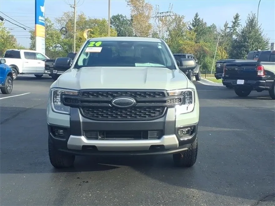 2024 Ford Ranger XLT photo 1