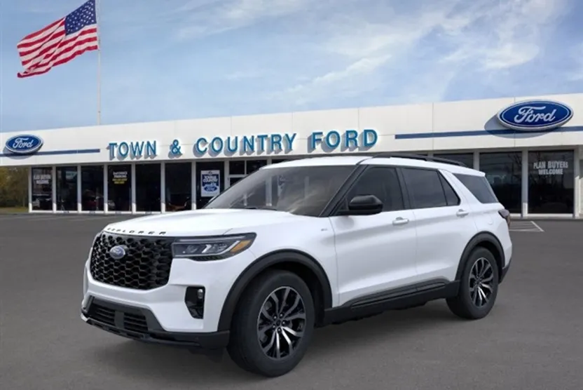 2025 Ford Explorer ST-Line photo 1