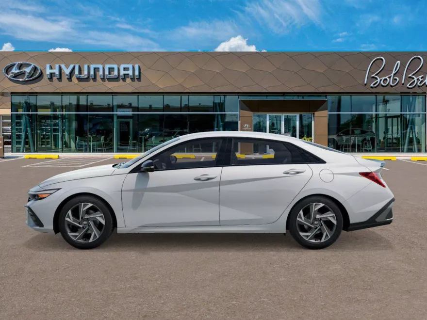 2025 Hyundai Elantra SEL Sport photo 1