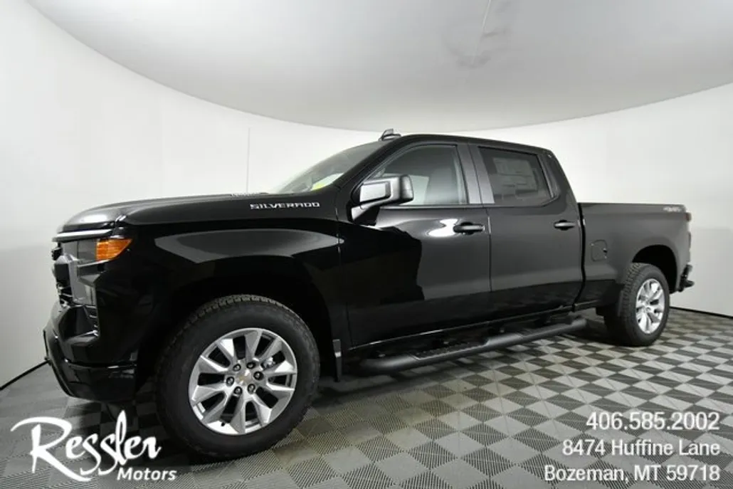 2026 Chevrolet Silverado 1500 Custom photo 1