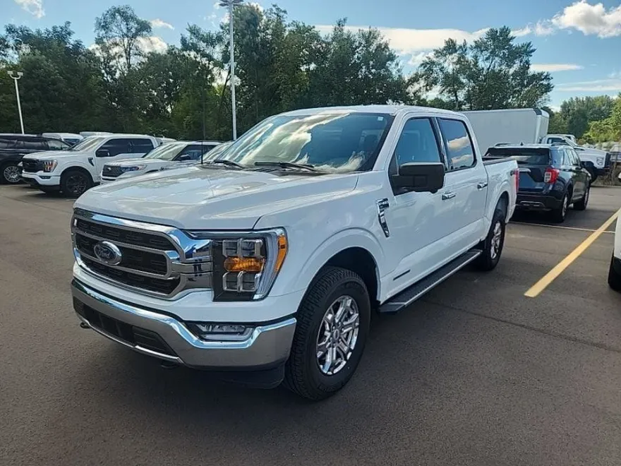 2023 Ford F-150 XLT photo 1