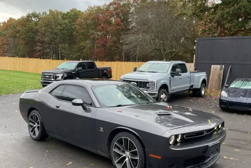 2016 Dodge Challenger R/T Scat Pack photo 1