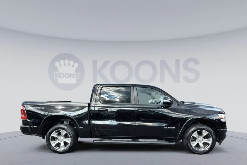 2022 Ram 1500 Laramie photo 1