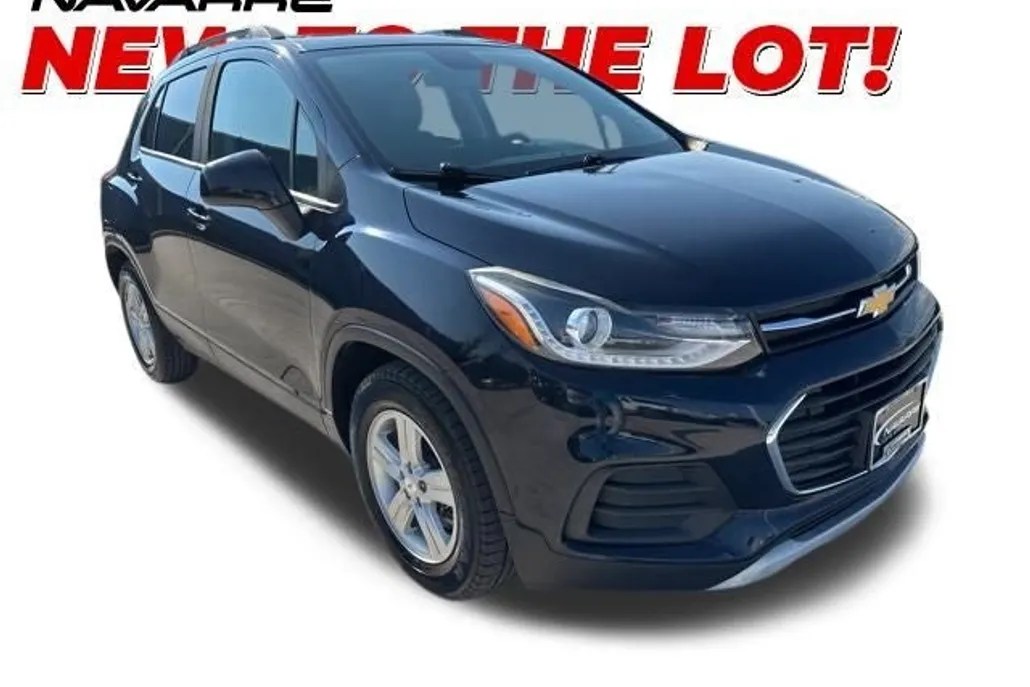 2021 Chevrolet Trax LT photo 1