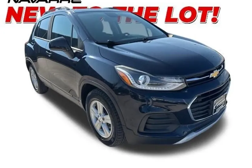 2021 Chevrolet Trax LT photo 1