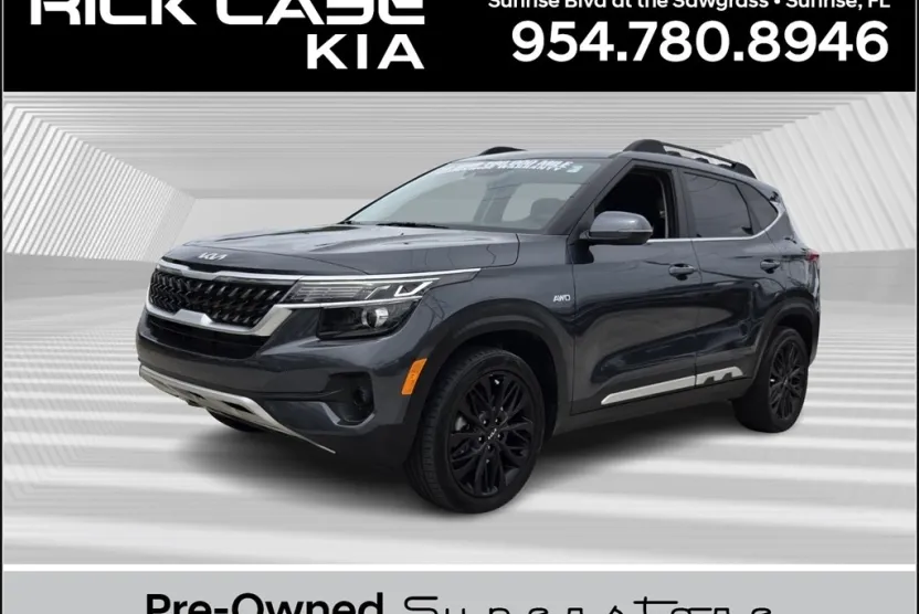 2023 Kia Seltos Nightfall Edition photo 1