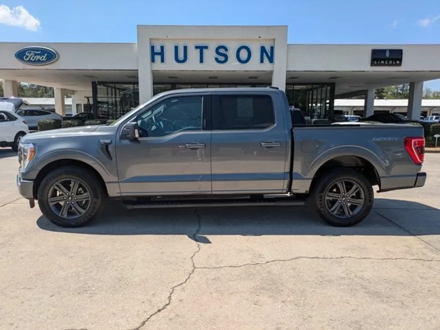 2023 Ford F-150 XLT photo 1