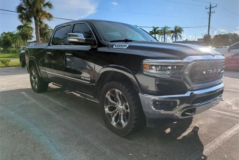 2020 Ram 1500 Limited photo 1
