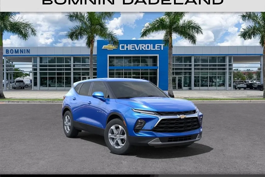 2025 Chevrolet Blazer 2LT photo 1