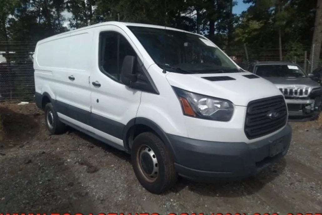 2017 Ford Transit Van photo 1