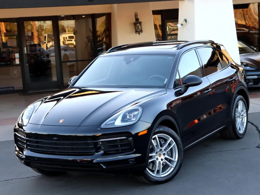 2021 Porsche Cayenne Base photo 1