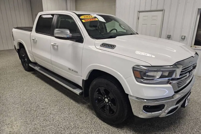 2021 Ram 1500 Laramie photo 1