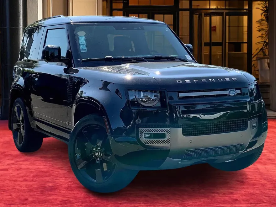 2025 Land Rover Defender 90 X-Dynamic SE photo 1