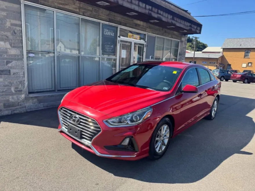 2018 Hyundai Sonata SE photo 1