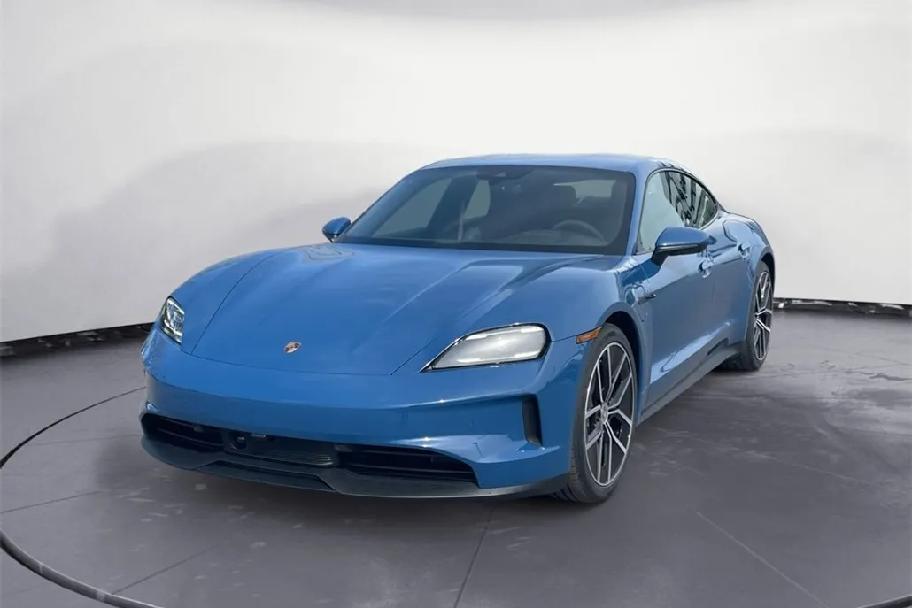 2025 Porsche Taycan 4 photo 1
