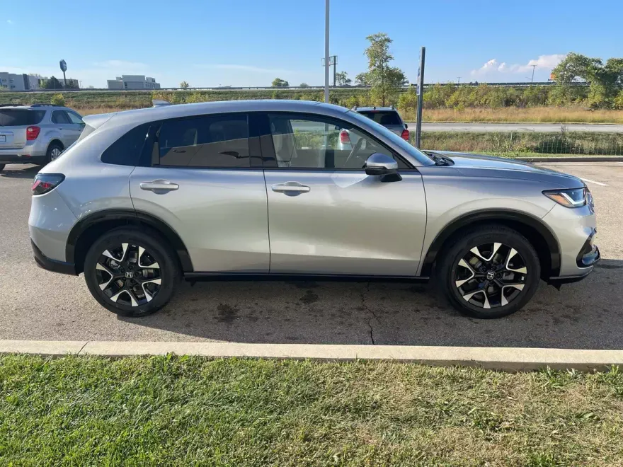 2026 Honda HR-V EX-L photo 1