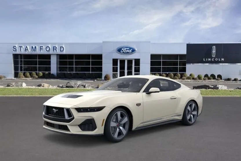 2025 Ford Mustang GT Premium photo 1