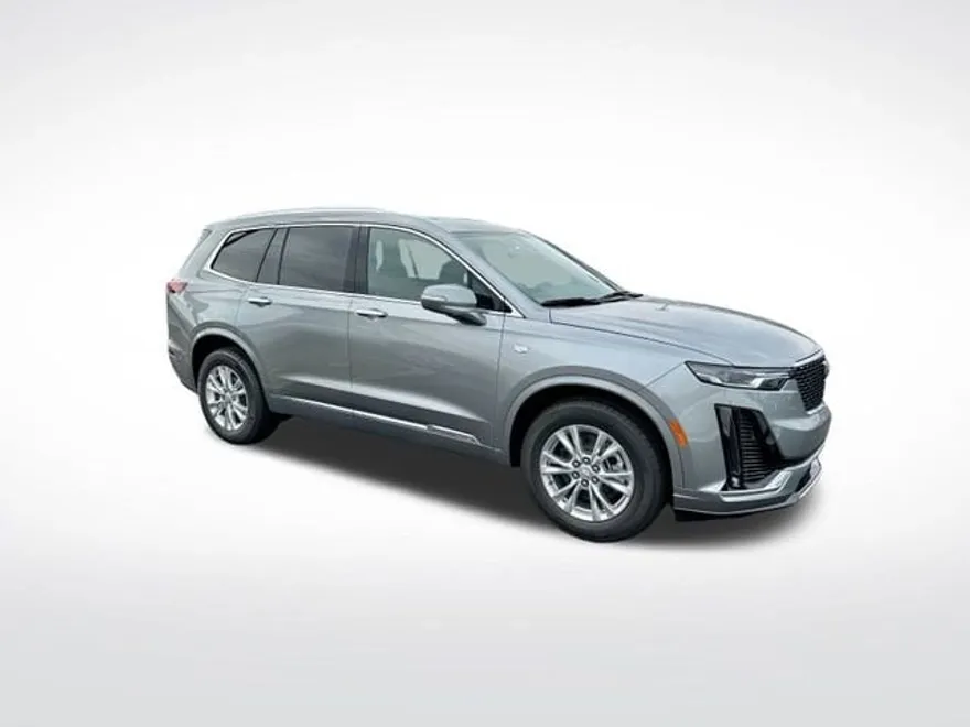 2025 Cadillac XT6 Luxury photo 1