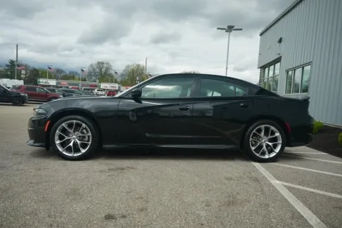 2022 Dodge Charger GT photo 3