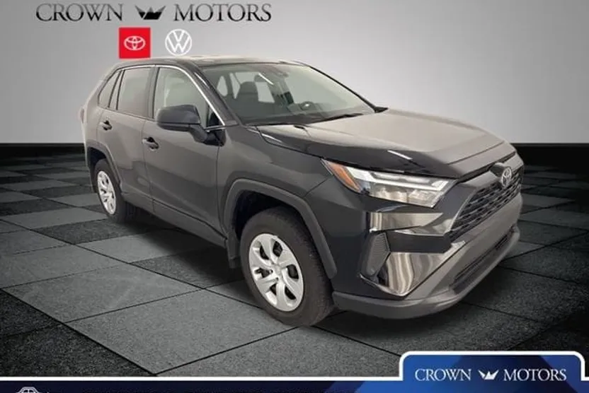 2025 Toyota RAV4 LE photo 1