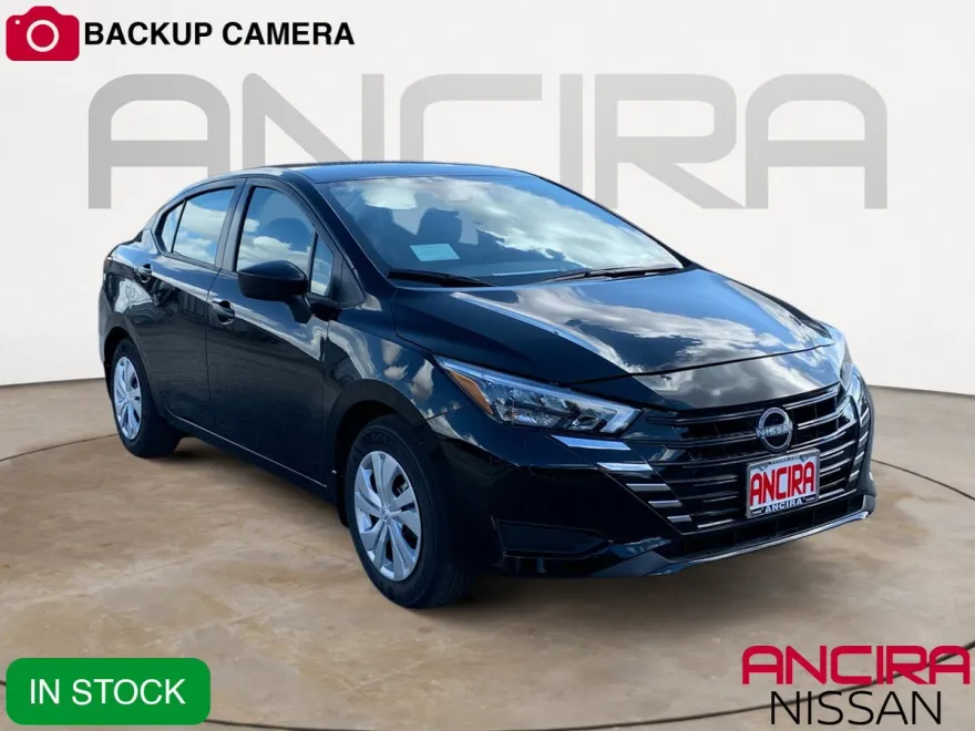 2025 Nissan Versa S photo 1