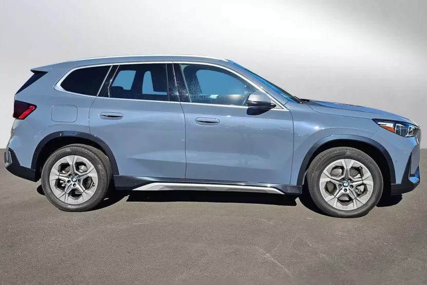 2023 Bmw X1 XDrive28i photo 1