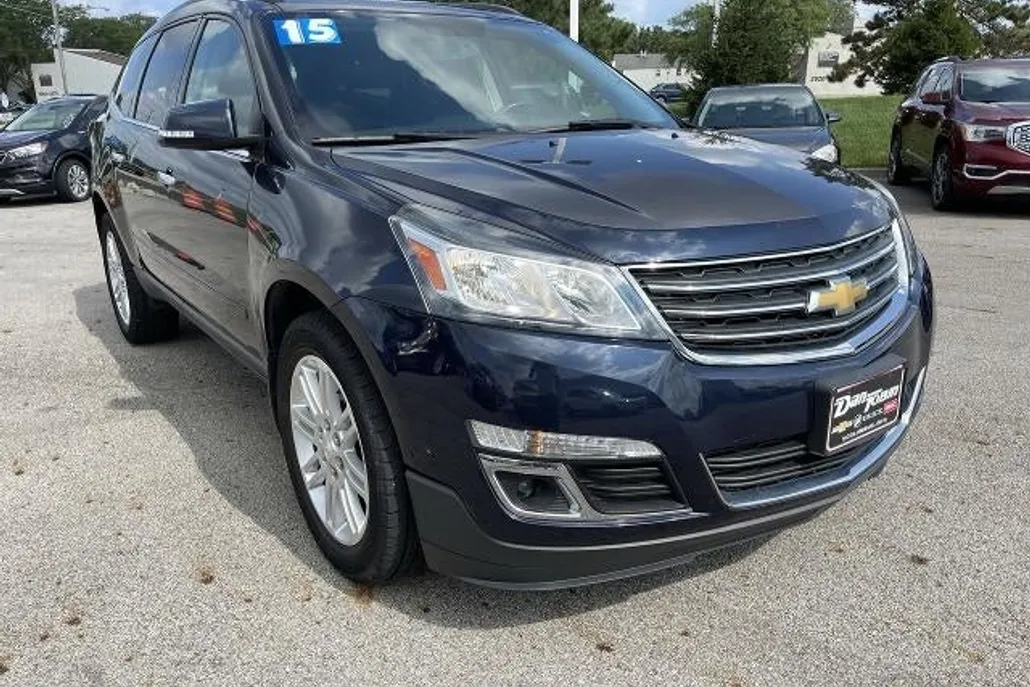 2015 Chevrolet Traverse 1LT photo 1