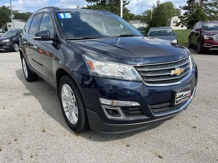 2015 Chevrolet Traverse 1LT photo 1