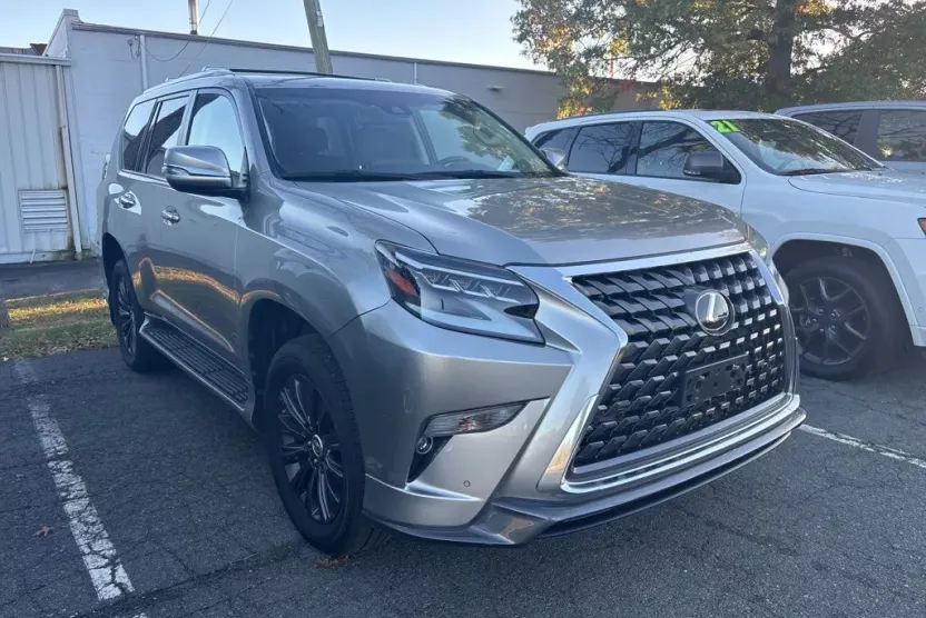 2023 Lexus GX 460 photo 1