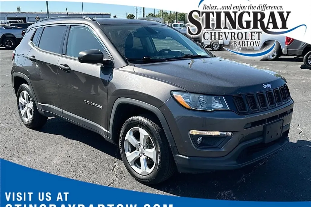 2021 Jeep Compass Latitude photo 1