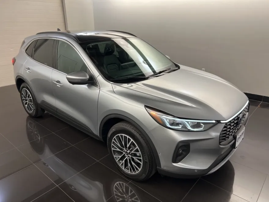 2024 Ford Escape Plug-In Hybrid Base photo 1