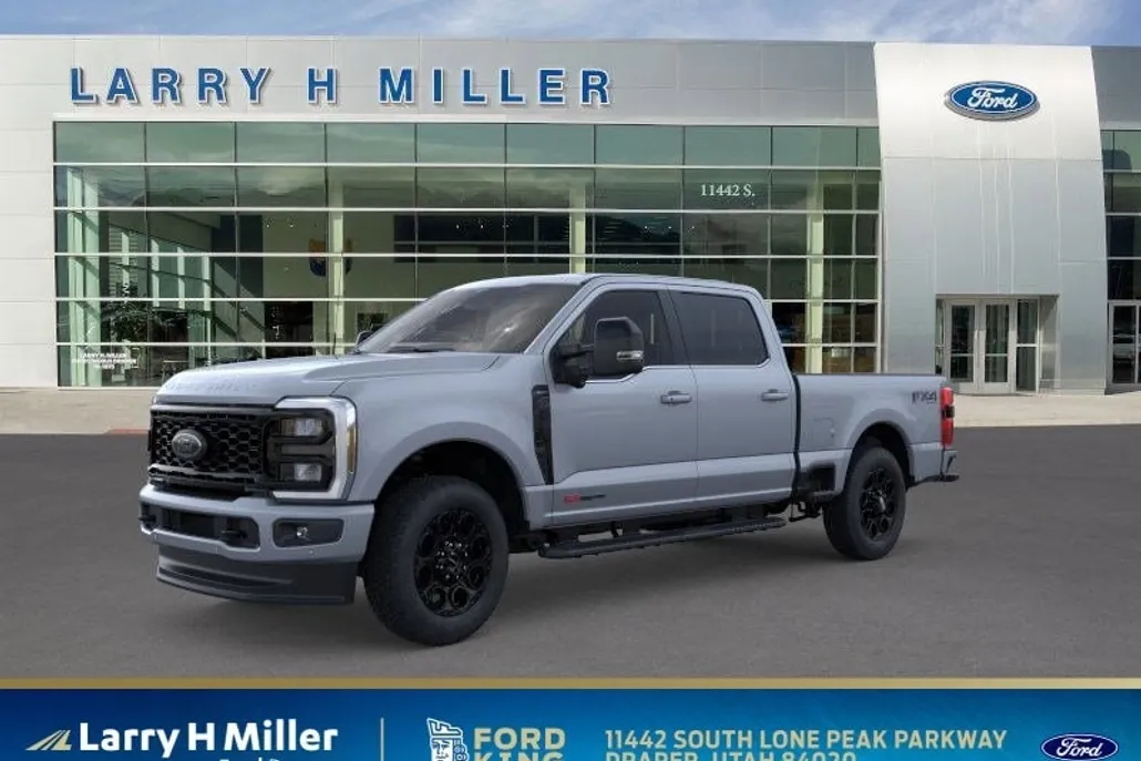 2026 Ford F-350 Lariat photo 1