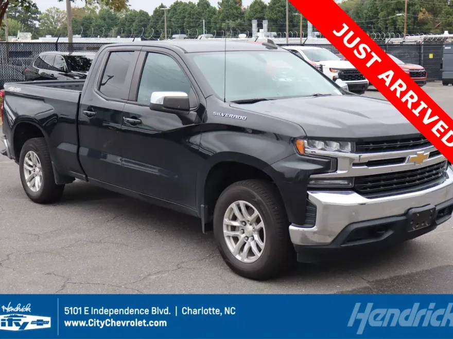 2020 Chevrolet Silverado 1500 LT photo 1
