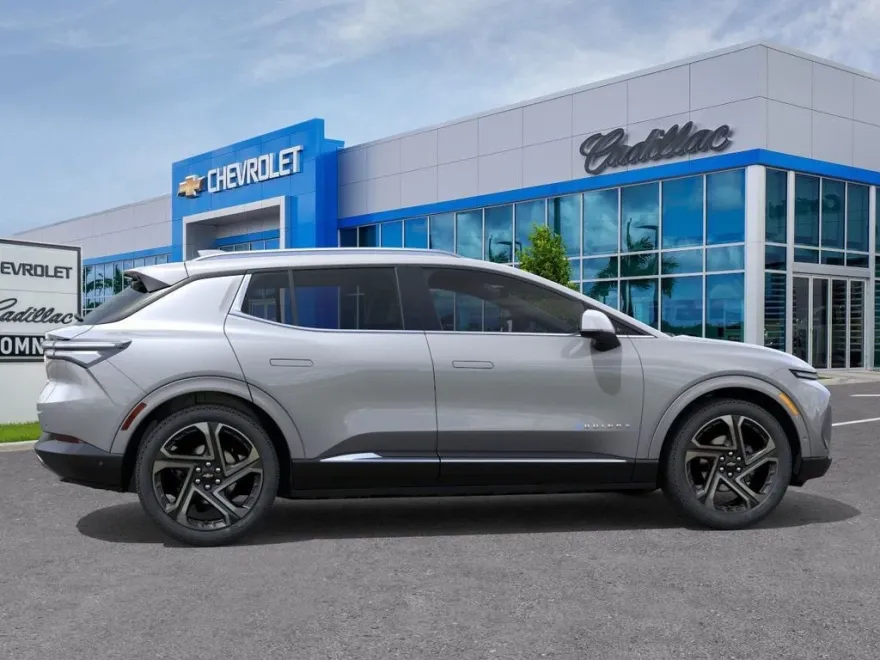 2025 Chevrolet Equinox EV 1LT photo 1