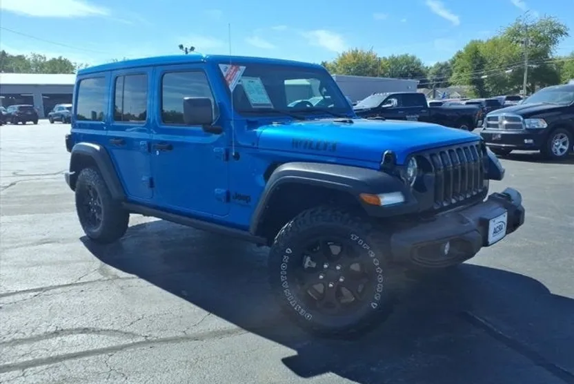 2021 Jeep Wrangler Unlimited Willys photo 1