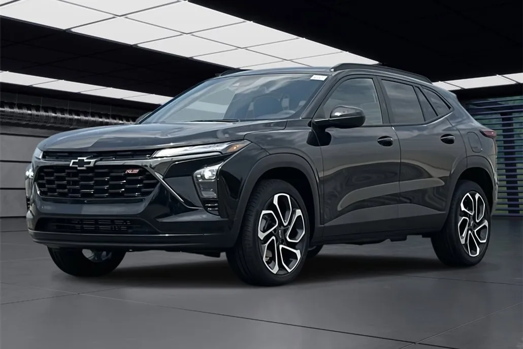2025 Chevrolet Trax photo 1