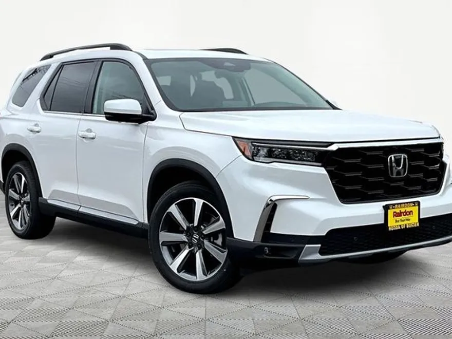 2025 Honda Pilot Elite photo 1
