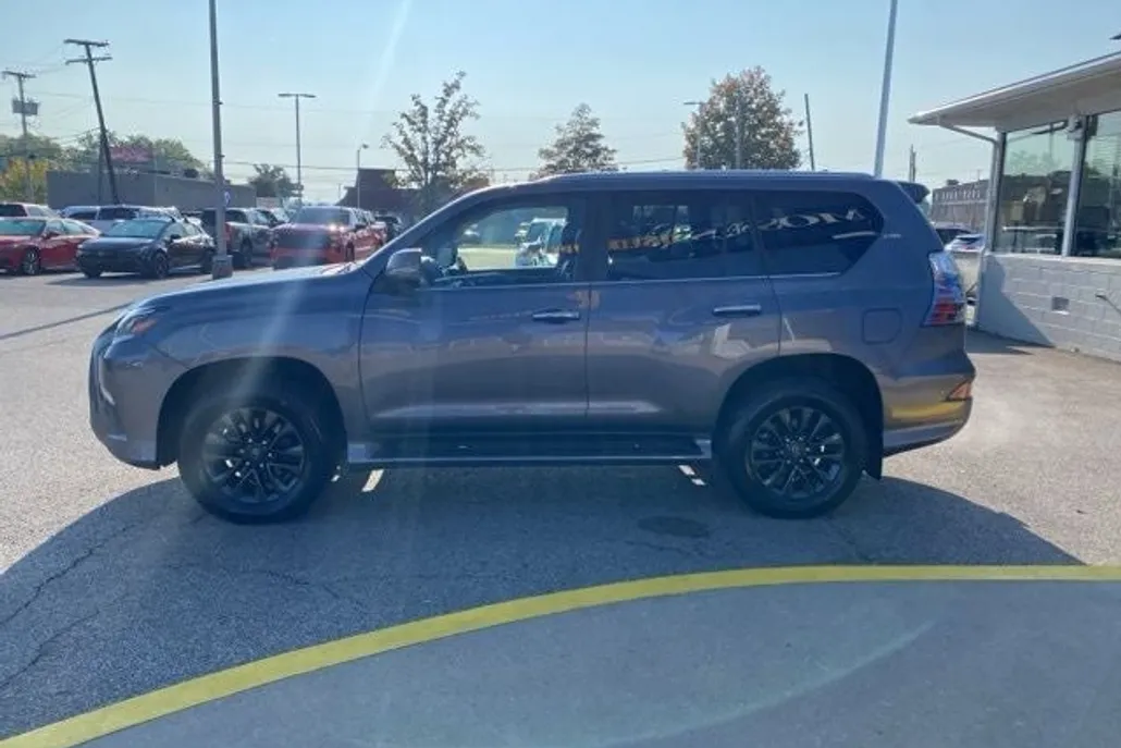2021 Lexus GX 460 photo 1