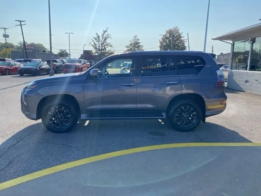 2021 Lexus GX 460 photo 1