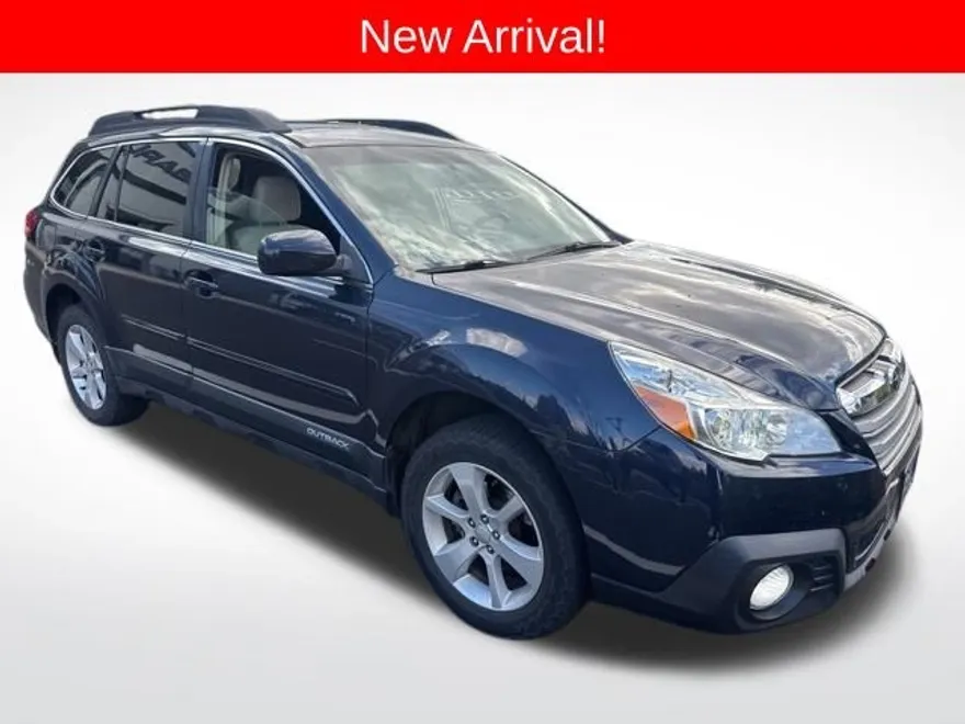2014 Subaru Outback 2.5i Premium photo 1