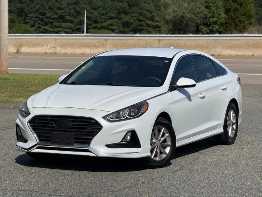 2018 Hyundai Sonata SE Eco photo 1