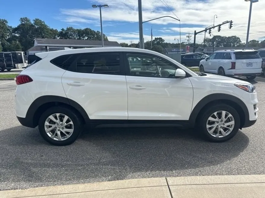 2020 Hyundai Tucson SE photo 1