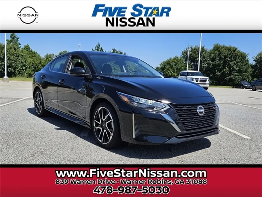2024 Nissan Sentra SR photo 1