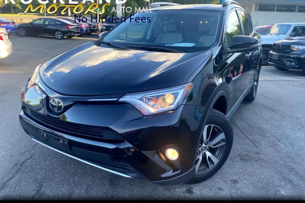 2018 Toyota RAV4 Adventure photo 1