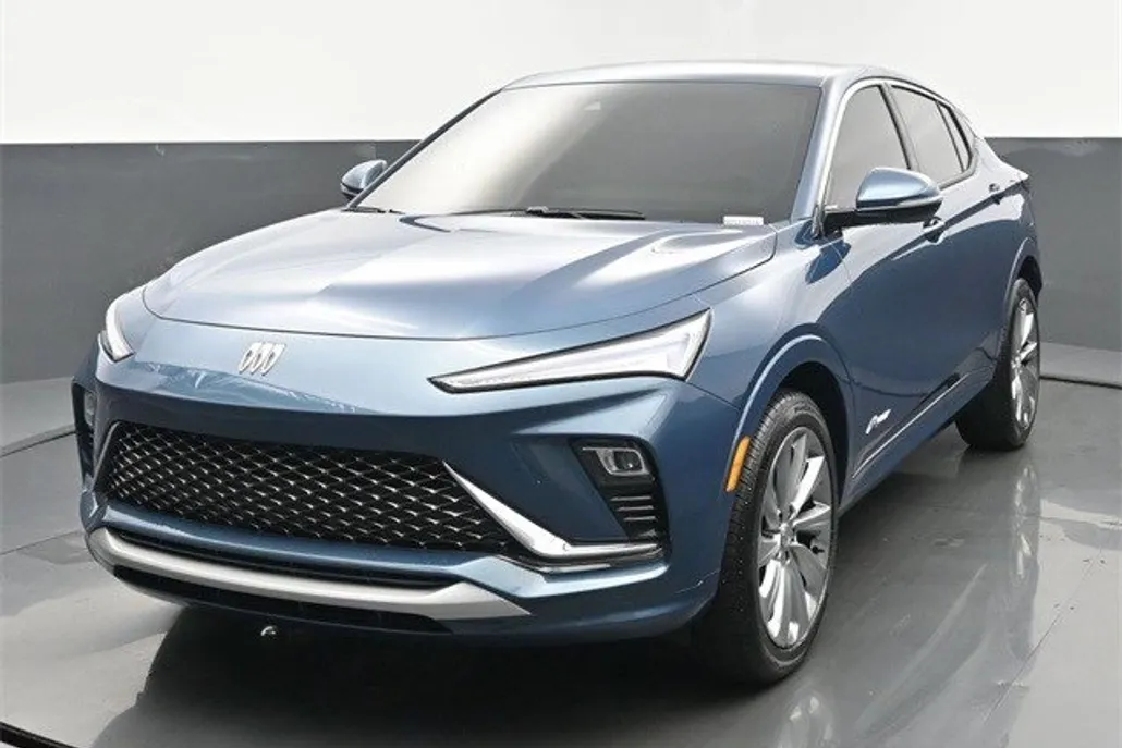 2024 Buick Envista Avenir photo 1