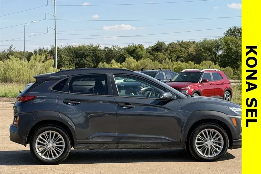 2019 Hyundai Kona SEL photo 1