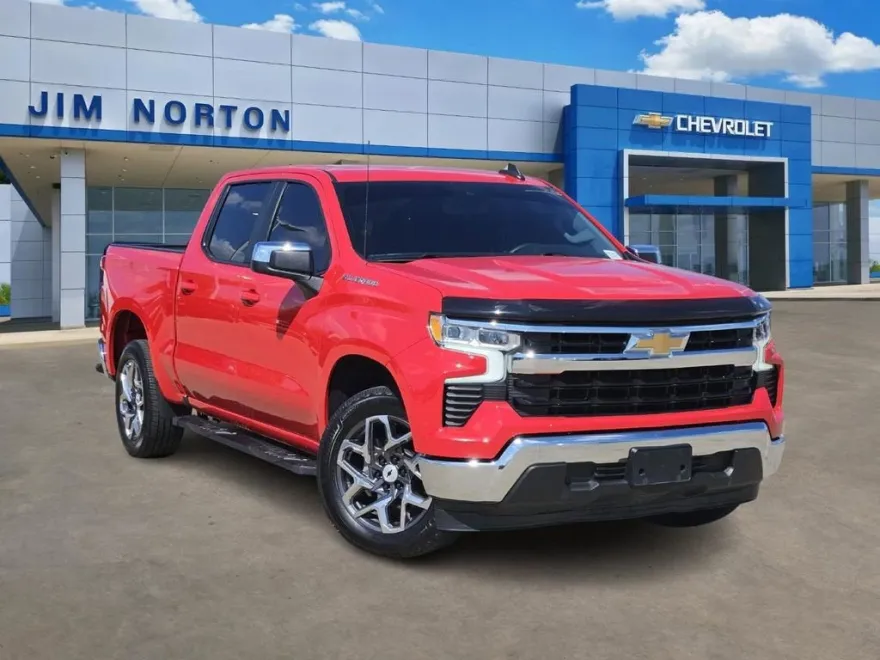 2023 Chevrolet Silverado 1500 LT photo 1