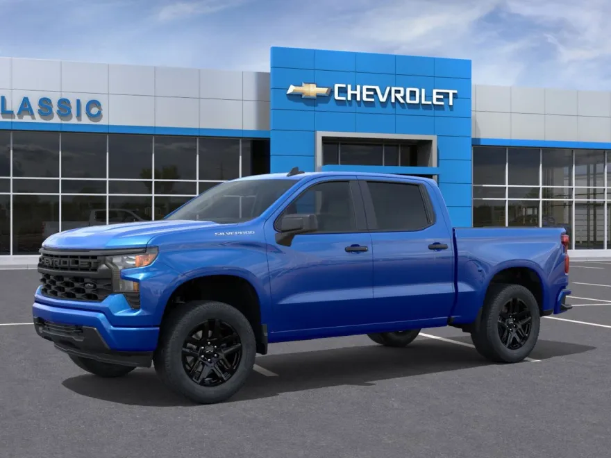 2026 Chevrolet Silverado 1500 Custom photo 1