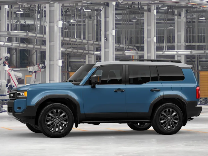 2025 Toyota Land Cruiser Base photo 1
