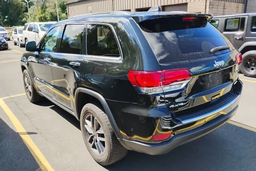2020 Jeep Grand Cherokee Limited photo 1
